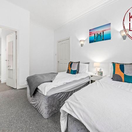 Elmbank Apartment By Klass Living Bellshill Eksteriør billede