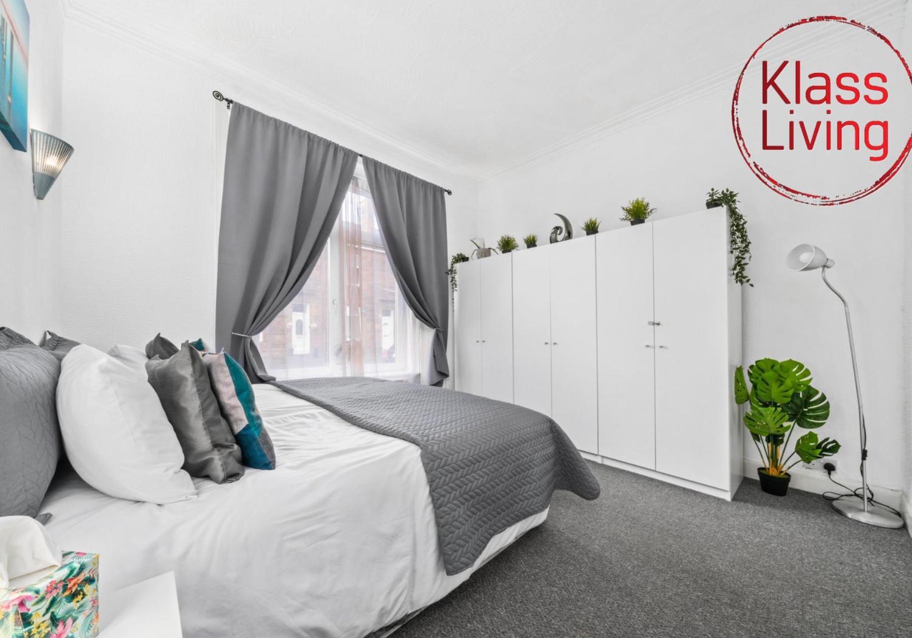 Elmbank Apartment By Klass Living Bellshill Eksteriør billede