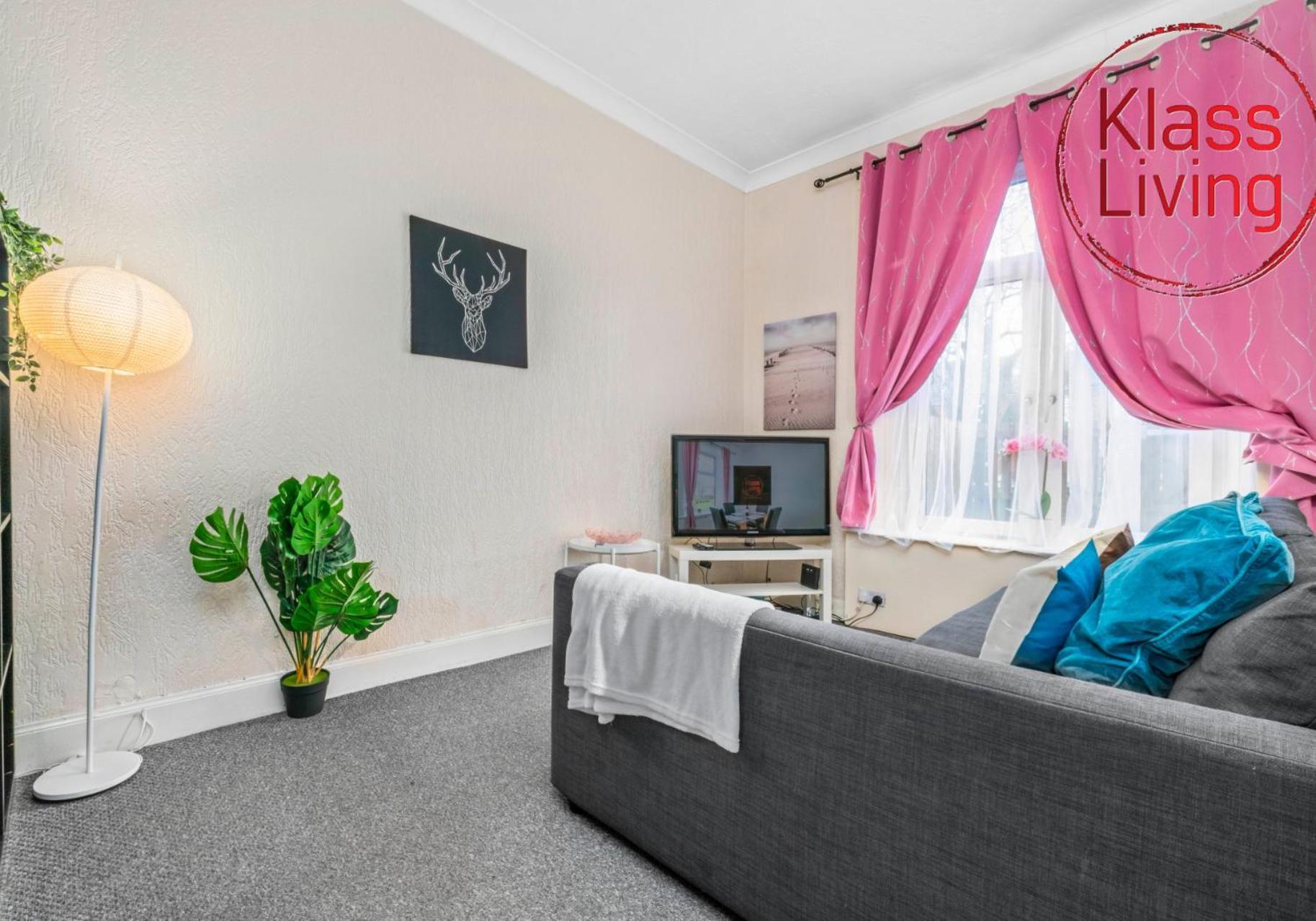 Elmbank Apartment By Klass Living Bellshill Eksteriør billede